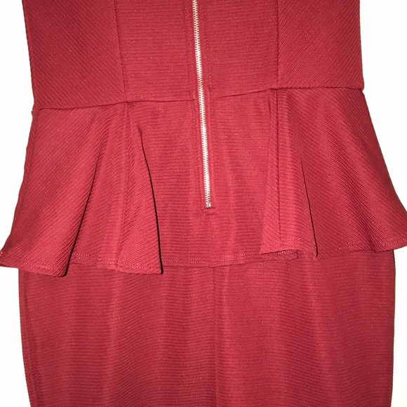 Dress - Picture 5 of 5